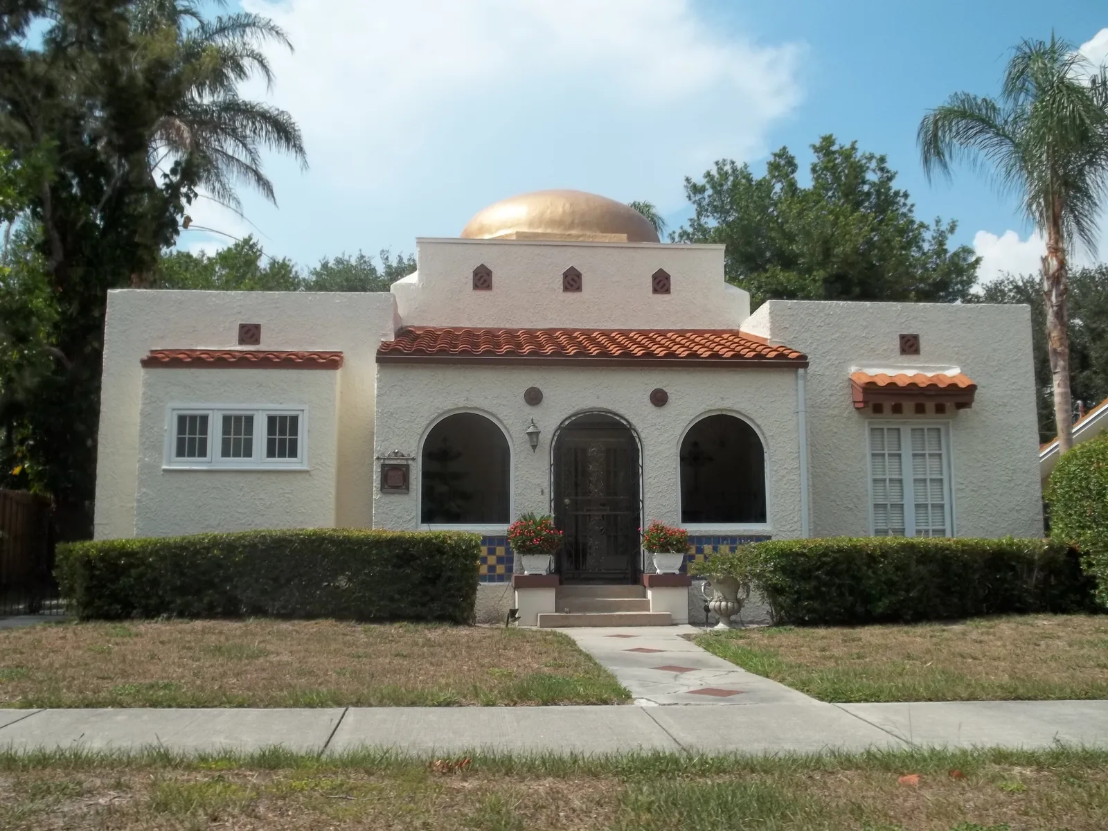 A Mediterranean Revival house with a gold dome in the North Shore historic district of St. Petersburg, near the Coffee Pot Turkey Trot course.